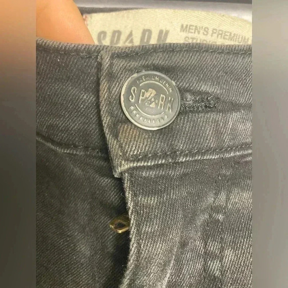 Spark men’s premium denim studio collection shorts size W-40 - Picture 10 of 15